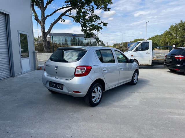 Dacia Sandero 1.5dci - автомобили, коли, обяви за нови и употребявани 4