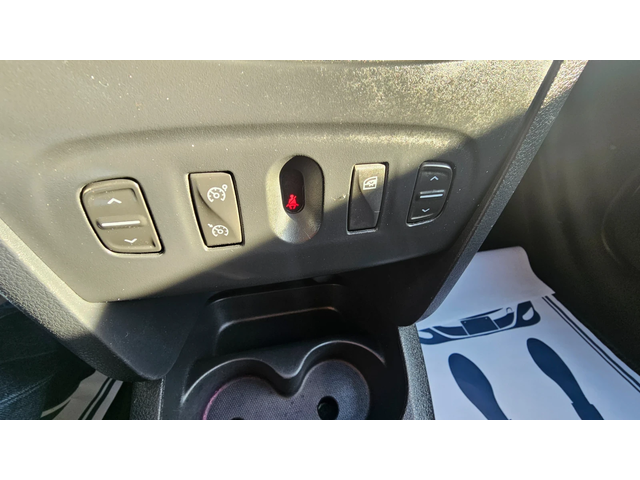 Dacia Sandero 1.5DCI---NAVI--- - автомобили, коли, обяви за нови и употребявани 14