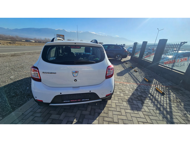 Dacia Sandero 1.5DCI---NAVI--- - автомобили, коли, обяви за нови и употребявани 3