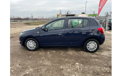 Dacia Sandero 0.9i-90-GAS-ITALIA - автомобили, коли, обяви за нови и употребявани 10