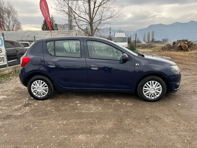 Dacia Sandero 0.9i-90-GAS-ITALIA - автомобили, коли, обяви за нови и употребявани 3