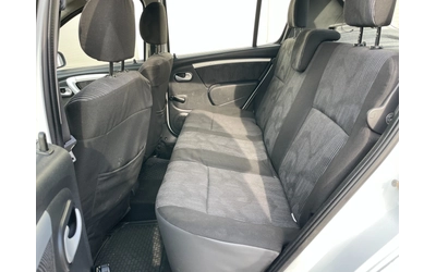Dacia Sandero 1.4 - автомобили, коли, обяви за нови и употребявани 12