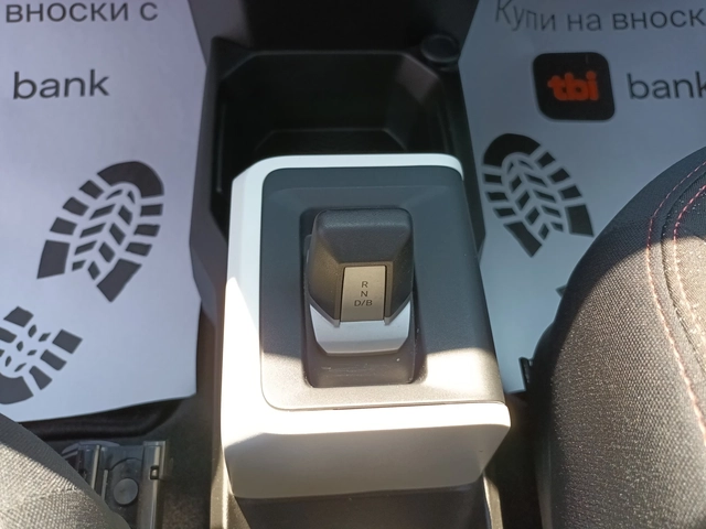 Dacia Spring EXPRESSION 65/Гаранция/2025 модел - автомобили, коли, обяви за нови и употребявани 11