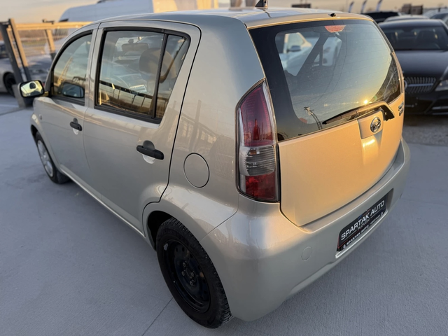 Daihatsu Sirion 1.0Бензин* 2008г* 70к.с* Ръчка* Топ Състояние* - автомобили, коли, обяви за нови и употребявани 5