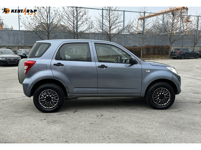 Daihatsu Terios 1.3i/Газ/бензин/4х4 - автомобили, коли, обяви за нови и употребявани 4