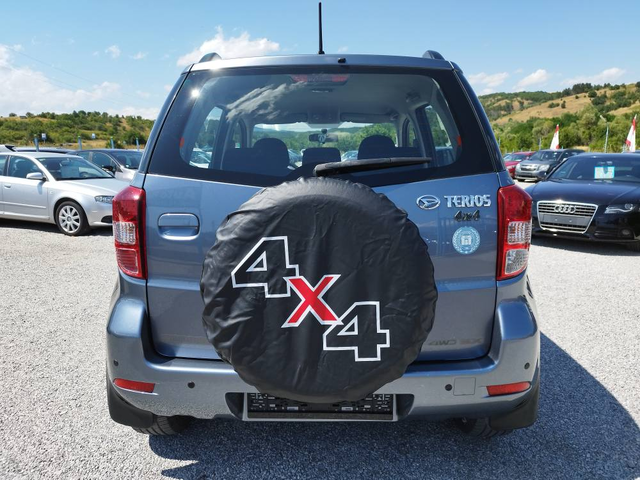 Daihatsu Terios 1.5-ГАЗ 4Х4 АВТОМАТ - автомобили, коли, обяви за нови и употребявани 12