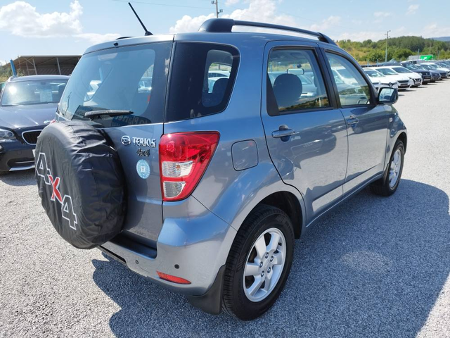 Daihatsu Terios 1.5-ГАЗ 4Х4 АВТОМАТ - автомобили, коли, обяви за нови и употребявани 6