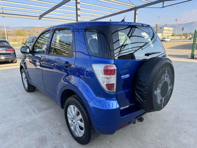 Daihatsu Terios 1, 5 ГАЗ - автомобили, коли, обяви за нови и употребявани 2