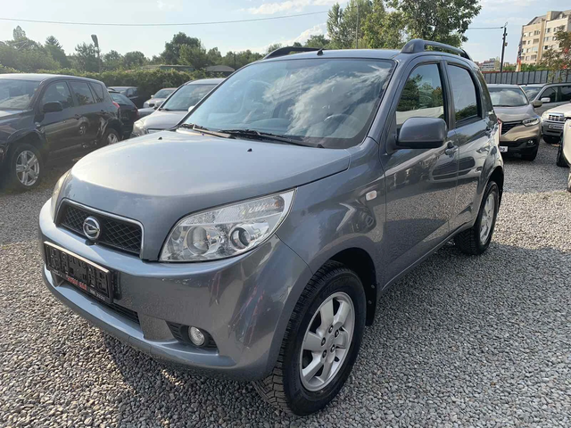Daihatsu Terios Daihatsu Terios 1.5i/4x4/105k.c - автомобили, коли, обяви за нови и употребявани 0