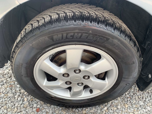 Daihatsu Terios Daihatsu Terios 1.5i/4x4/105k.c - автомобили, коли, обяви за нови и употребявани 16