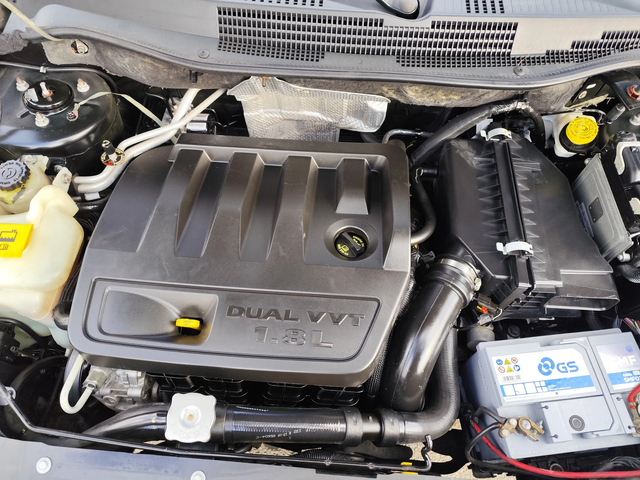 Dodge Caliber 1.8VVT-i* KLIMATIK* - автомобили, коли, обяви за нови и употребявани 13