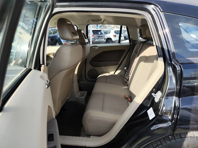 Dodge Caliber 1.8VVT-i* KLIMATIK* - автомобили, коли, обяви за нови и употребявани 9