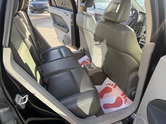 Dodge Caliber 1.8 i 150 ks - автомобили, коли, обяви за нови и употребявани 10