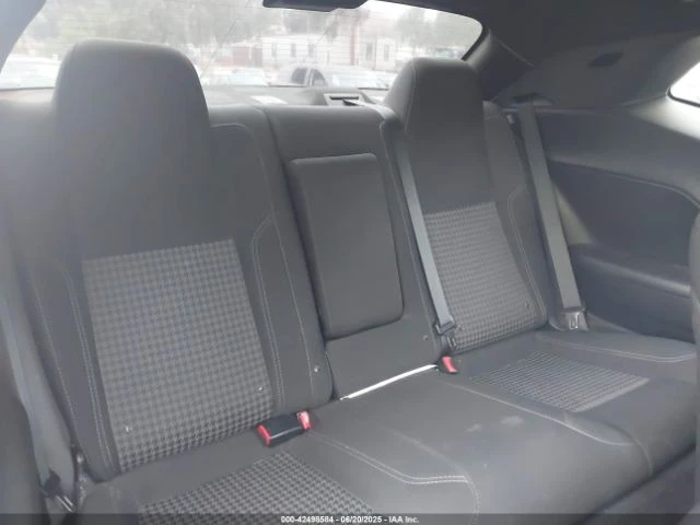 Dodge Challenger SXT - автомобили, коли, обяви за нови и употребявани 12