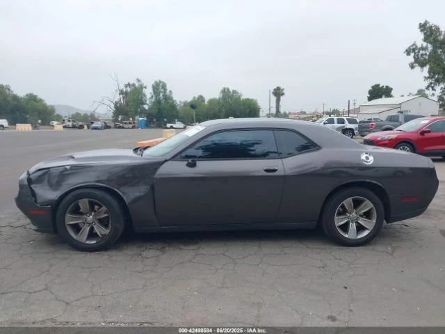 Dodge Challenger SXT - автомобили, коли, обяви за нови и употребявани 2