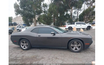 Dodge Challenger SXT - автомобили, коли, обяви за нови и употребявани 6