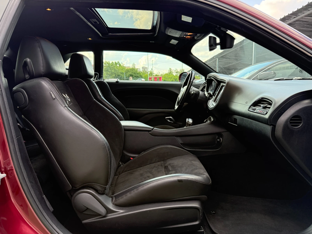 Dodge Challenger 6.4 R/T WIDE BODY - автомобили, коли, обяви за нови и употребявани 8