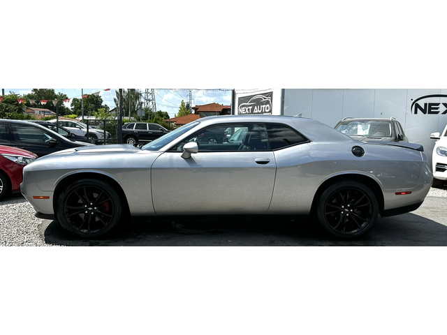 Dodge Challenger 3.6i 309HP VVT AppleCarPlay - автомобили, коли, обяви за нови и употребявани 7