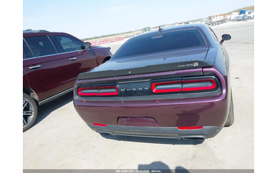 dodge-challenger - 4