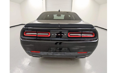 dodge-challenger - 5