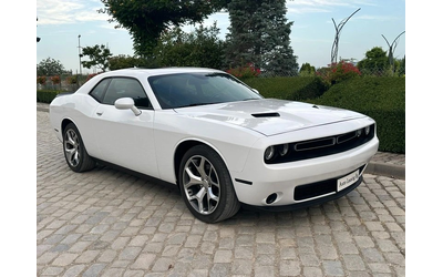 dodge-challenger-3-6-v6-sxt - 1