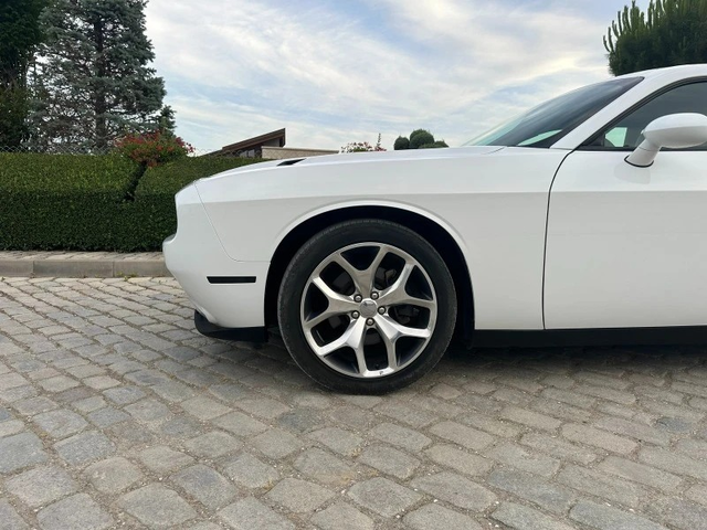 Dodge Challenger 3. 6 /  V6 / SXT - автомобили, коли, обяви за нови и употребявани 8