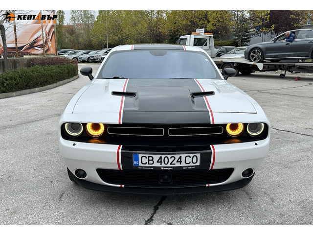 Dodge Challenger 3.6i 305 к.с. - автомобили, коли, обяви за нови и употребявани 6