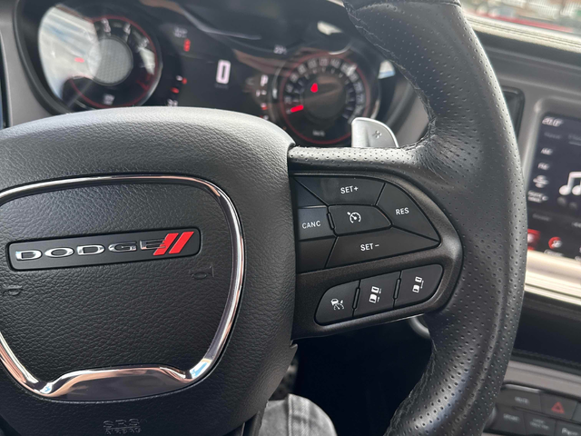 Dodge Challenger 3.6L 6cyl AWD - автомобили, коли, обяви за нови и употребявани 11
