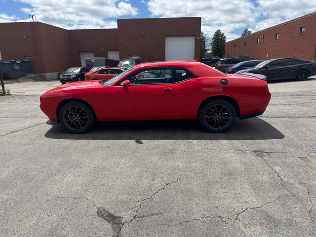 Dodge Challenger 3.6L 6cyl AWD - автомобили, коли, обяви за нови и употребявани 1