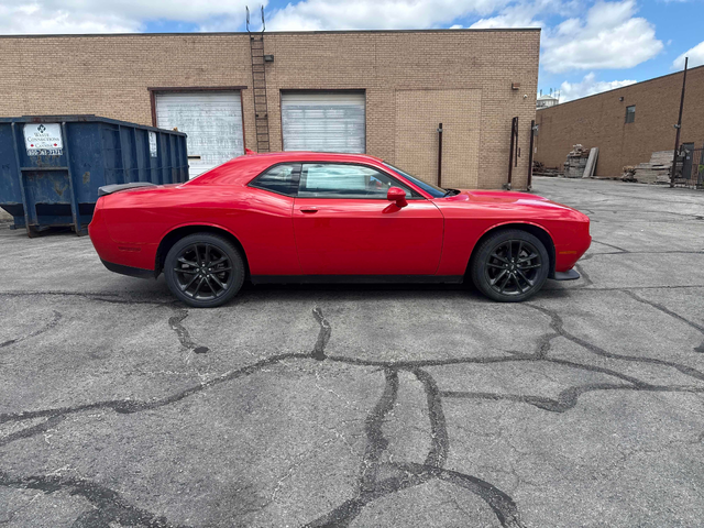 Dodge Challenger 3.6L 6cyl AWD - автомобили, коли, обяви за нови и употребявани 2