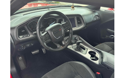Dodge Challenger 3.6L 6cyl AWD - автомобили, коли, обяви за нови и употребявани 4