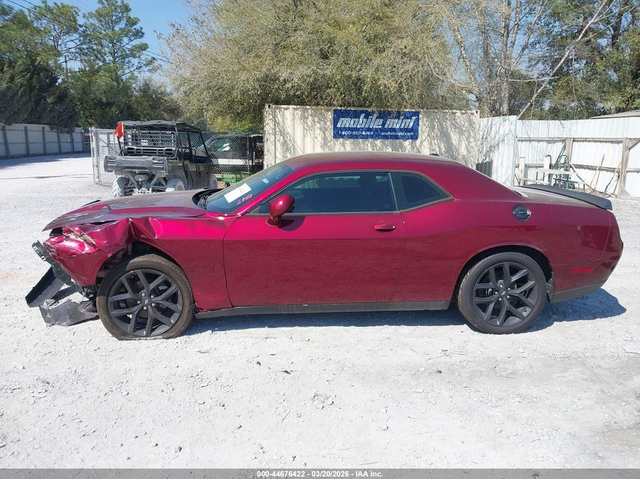 Dodge Challenger 3.6L V-6 DOHC, VVT, 303HP Rear Wheel Drive - автомобили, коли, обяви за нови и употребявани 13