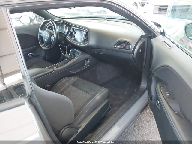 Dodge Challenger 3.6L V-6 DOHC, VVT, 305HP Rear Wheel Drive - автомобили, коли, обяви за нови и употребявани 4