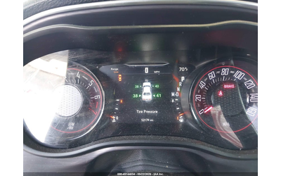 Dodge Challenger 3.6L V-6 DOHC, VVT, 305HP Rear Wheel Drive - автомобили, коли, обяви за нови и употребявани 6