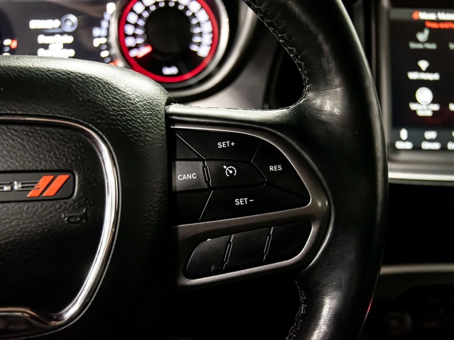 Dodge Challenger * SXT * CARFAX * ЦЕНА ДО БГ - автомобили, коли, обяви за нови и употребявани 10