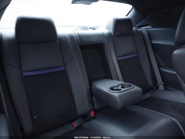 Dodge Challenger SRT8* Koжен салон* - автомобили, коли, обяви за нови и употребявани 10