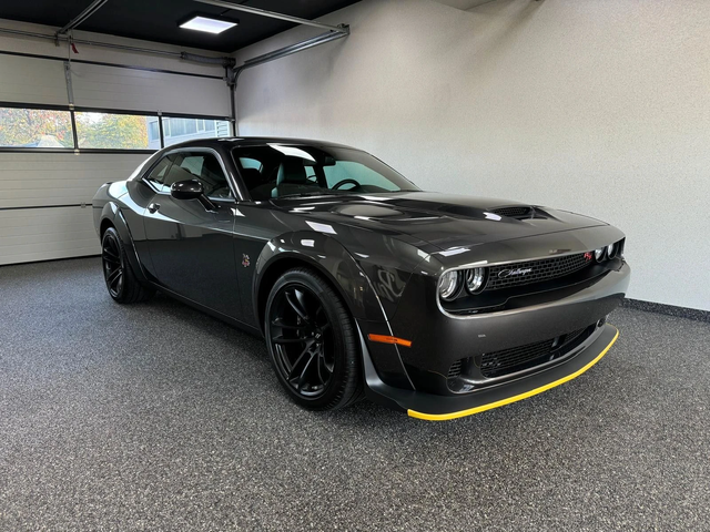 Dodge Challenger 6.4L R/T - автомобили, коли, обяви за нови и употребявани 0