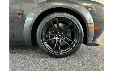 Dodge Challenger 6.4L R/T - автомобили, коли, обяви за нови и употребявани 7