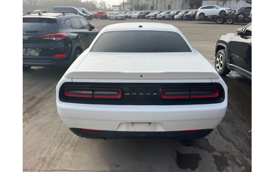 dodge-challenger - 4