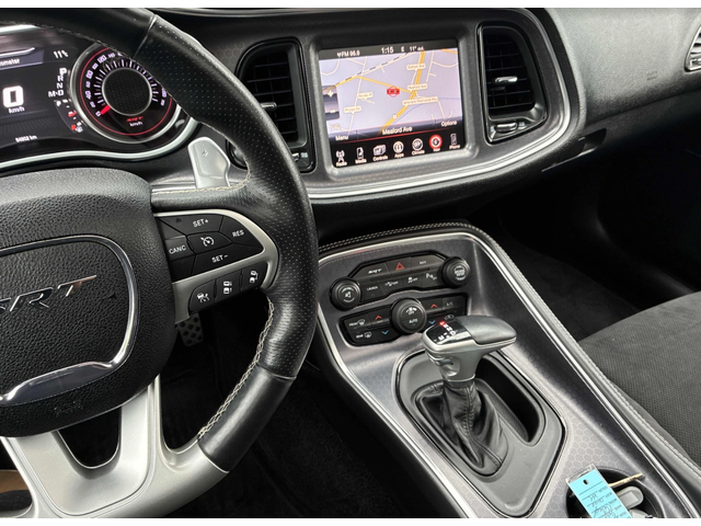 Dodge Challenger SRT 392* CARFAX* - автомобили, коли, обяви за нови и употребявани 7