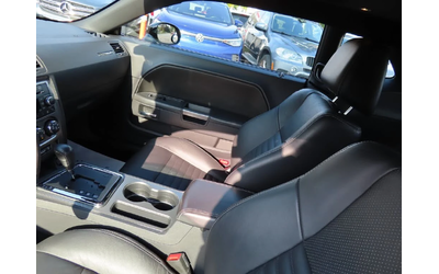 Dodge Challenger R/T* Classic* RWD* АвтоКредит* (ЦЕНА ДО БГ) - автомобили, коли, обяви за нови и употребявани 12