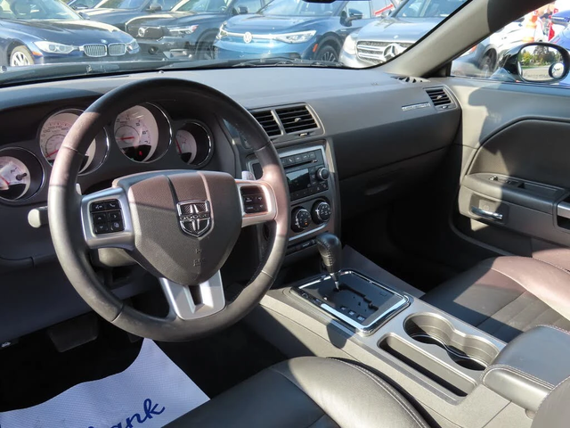 Dodge Challenger R/T* Classic* RWD* АвтоКредит* (ЦЕНА ДО БГ) - автомобили, коли, обяви за нови и употребявани 14