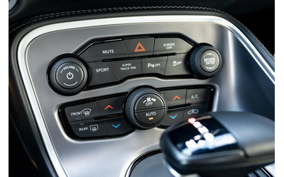 Dodge Challenger * АвтоКредит * (ЦЕНА ДО БГ) - автомобили, коли, обяви за нови и употребявани 12