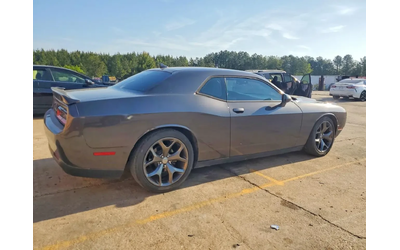 dodge-challenger - 4