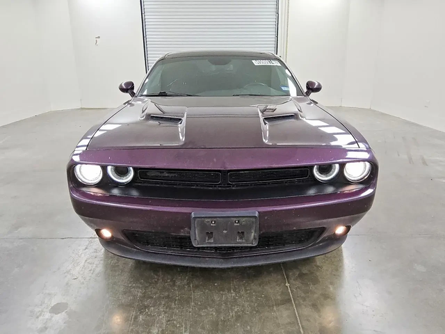 Dodge Challenger - автомобили, коли, обяви за нови и употребявани 0