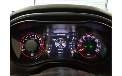 Dodge Challenger - автомобили, коли, обяви за нови и употребявани 9