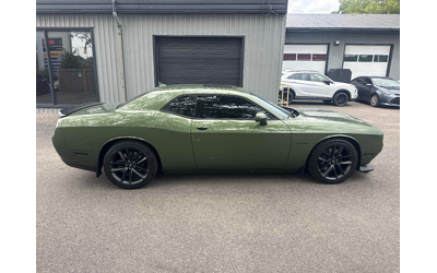 dodge-challenger-5-7l-8cyl-rwd - 2