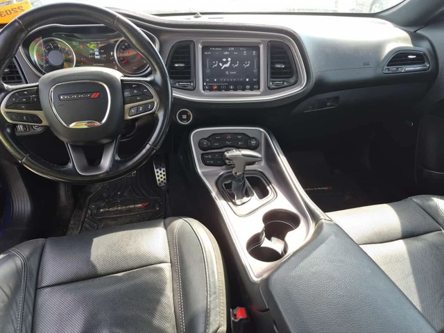 Dodge Challenger SXT/CARFAX/Дистроник/Подгрев/Кожа - автомобили, коли, обяви за нови и употребявани 9