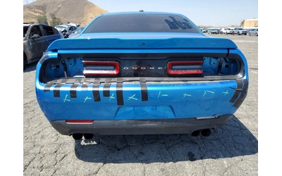 dodge-challenger - 5