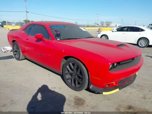 Dodge Challenger GT RWD - автомобили, коли, обяви за нови и употребявани 0